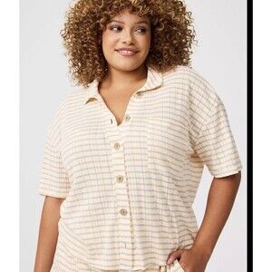 Torrid Collared Crop Top in Striped Whisper White Ginger Root Size 0/L/12